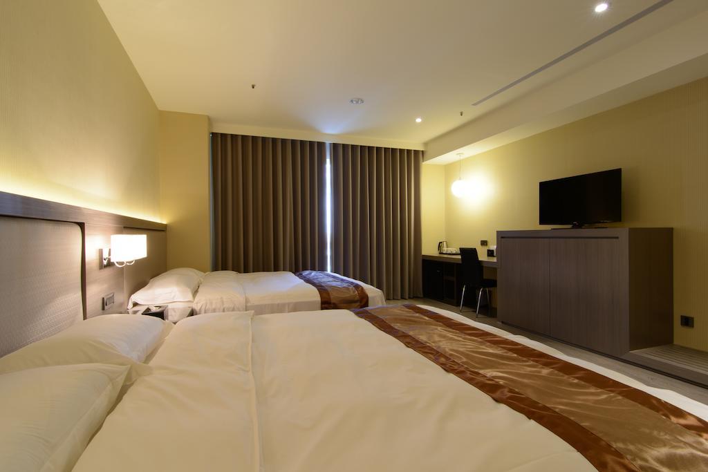 Grand Crystal Hotel Hsinchu Zimmer foto